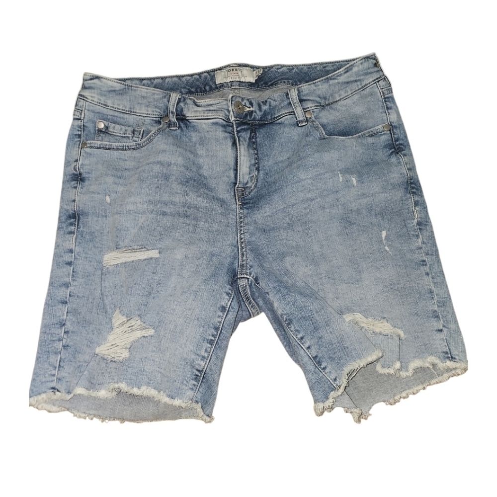 Torrid Bermuda Shorts PLUS 16 Denim At First Fit Stretchy Light Wash